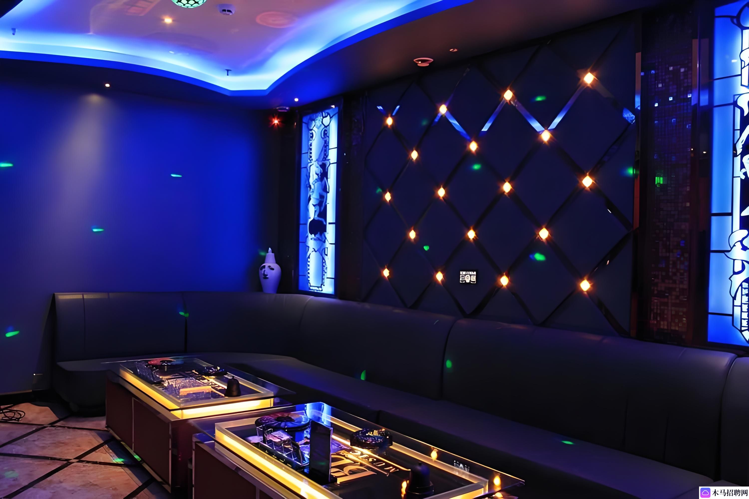 成都老街巷里的夜生活: 探索意想不到的惊喜