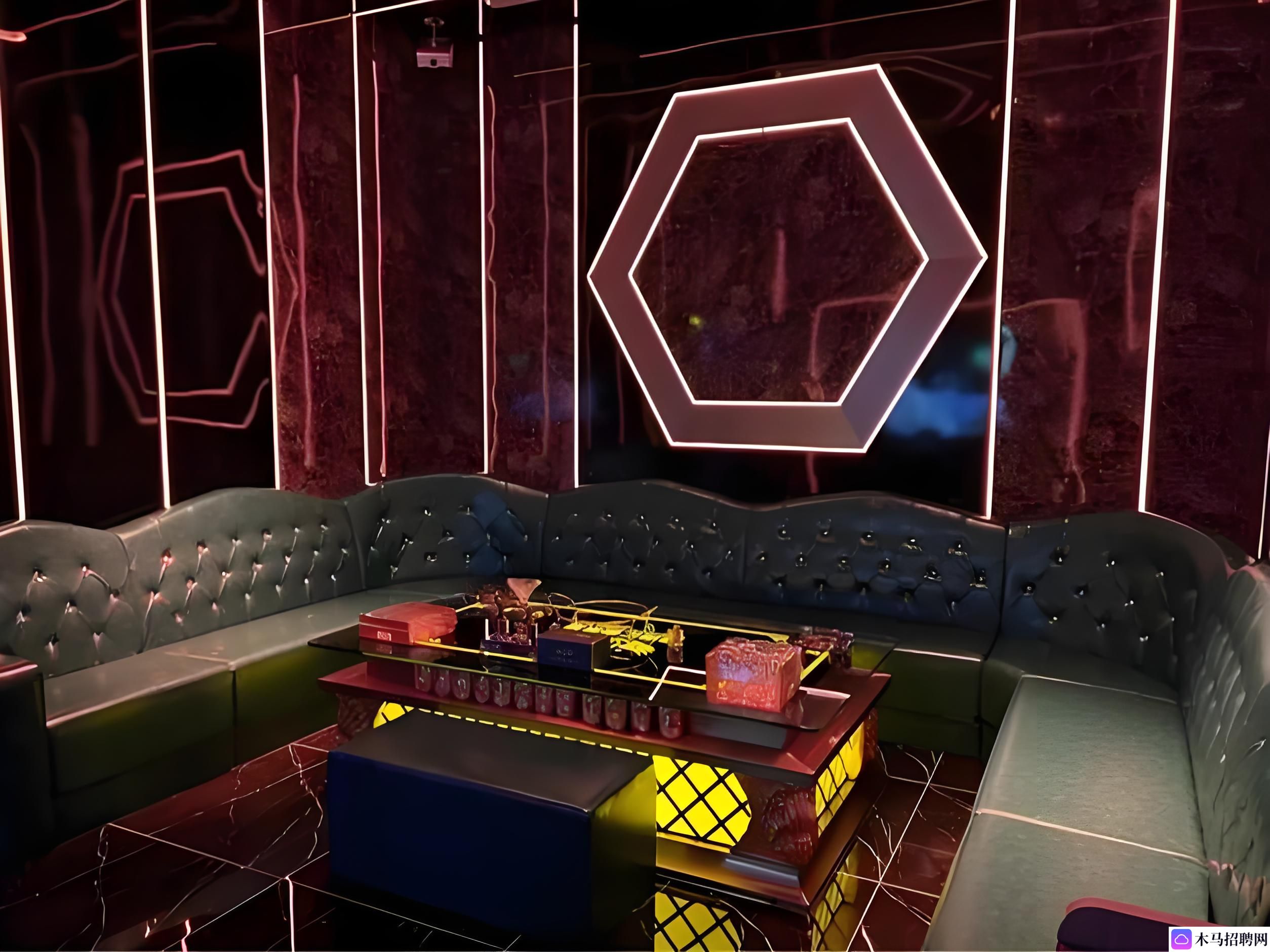 热辣职场邀请函：郫都区KTV火热招聘女陪唱！